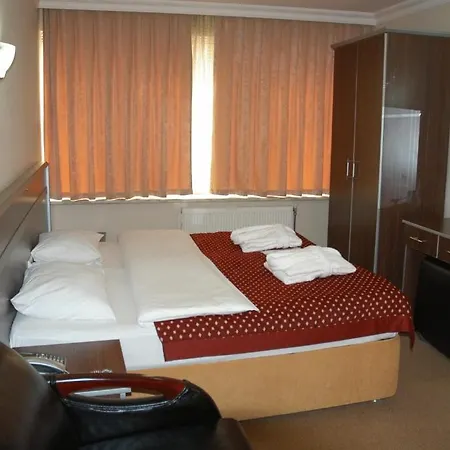 Grand Lion Hotel Estambul